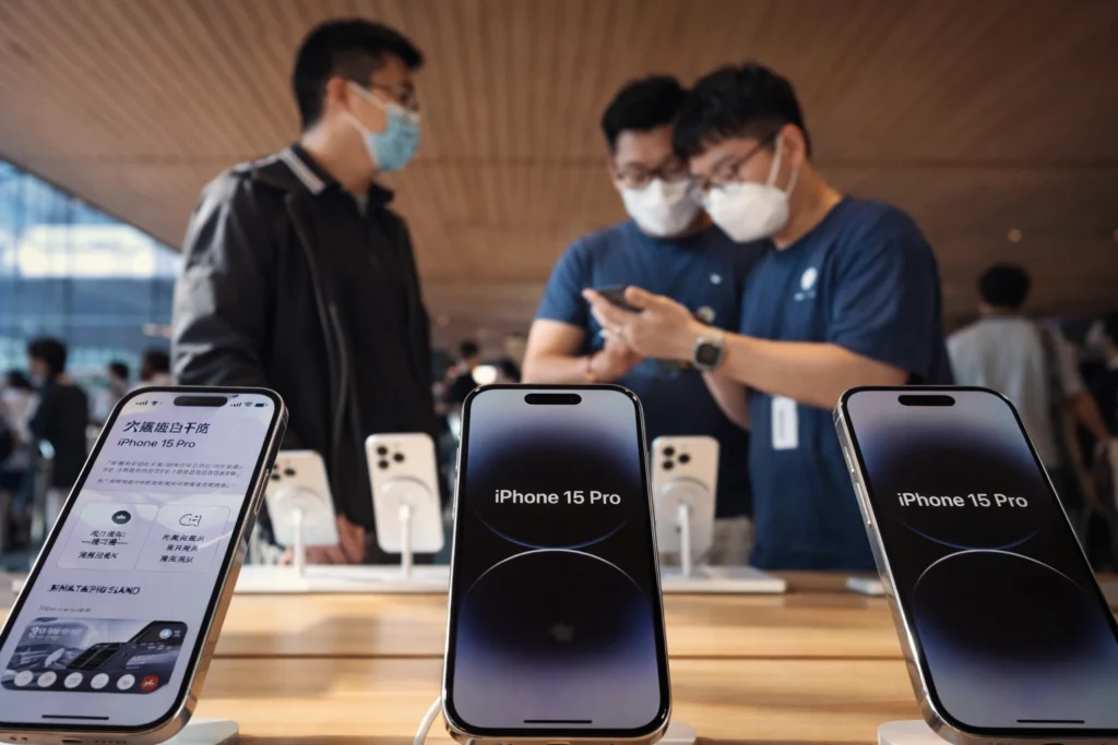 Apples-China-Smartphone-Sales-Rise-23-in-Early-2026-Despite-Market-Decline.webp